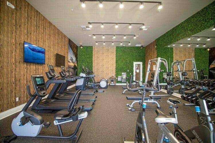 The fitness center at Magic Village Views