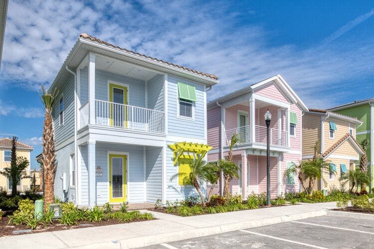 Orlando vacation rentals side by side resorts like Margaritaville Resort