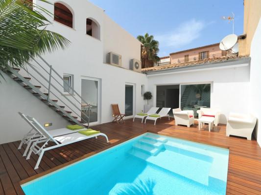 Casa Puerto Mallorca holiday villas with pools