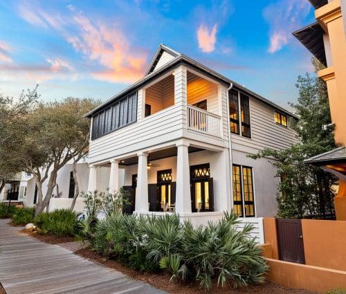 https://www.thetopvillas.com/destinations/florida/destin-area/30a/rosemary-beach/rosemary-beach-21