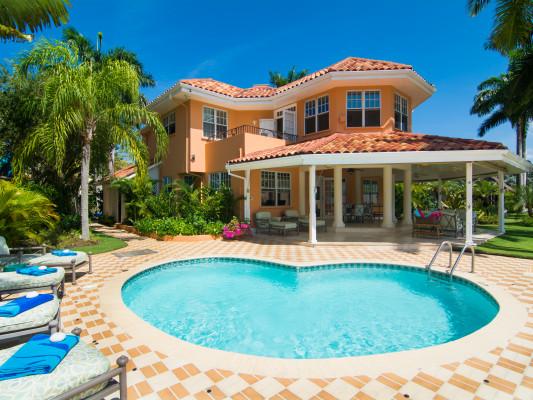 Calypso Shores on the Beach Montego Bay private villas with pools