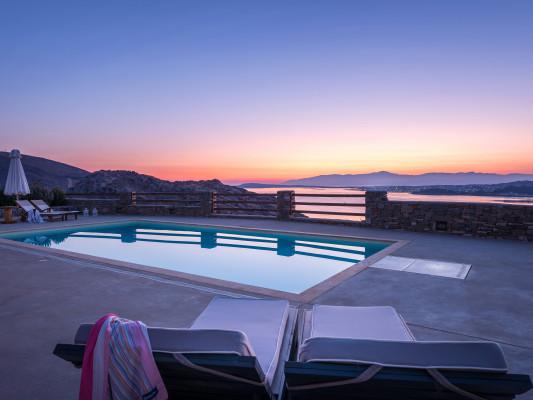 Villa Elxi - Paros Villas