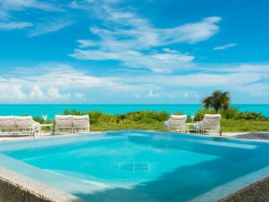 Lidija House sea view house rentals Providenciales