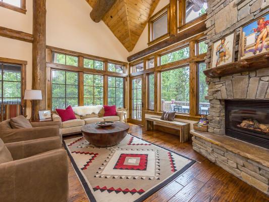 Big Sky 56 cabin rentals near Yellowstone