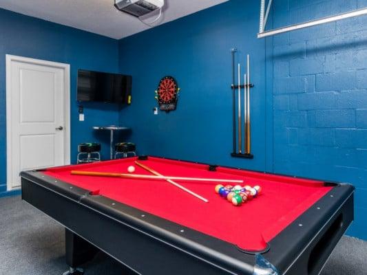 Storey Lake Resort 5 rental with game room