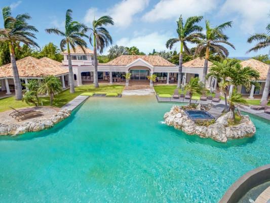 La Belle Etoile Plum Bay villas with pools