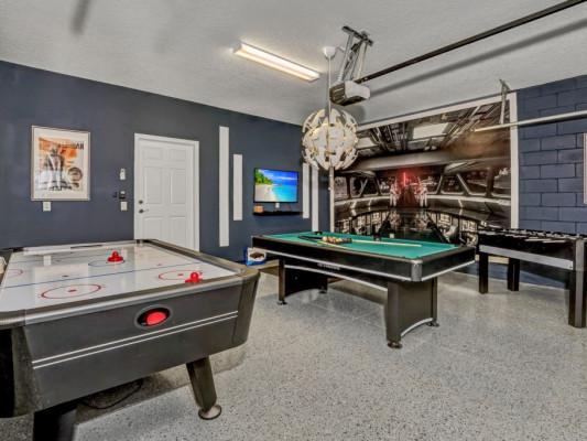 Windsor at Westside 445 Windsor at Westside vacation rentals with game rooms