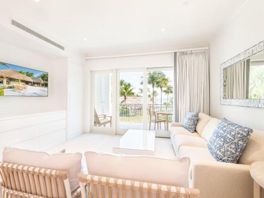 Islamorada Waterfront Suite 2 - Wheelchair Accessible beachfront rentals in Florida Keys