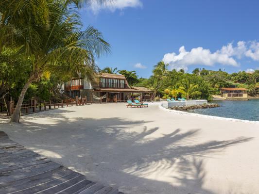 https://www.thetopvillas.com/destinations/caribbean/grenada/the-beach-house/