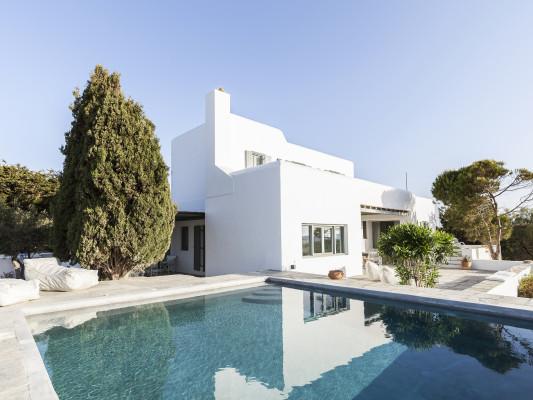 Elia Beach Villa - Paros Villas