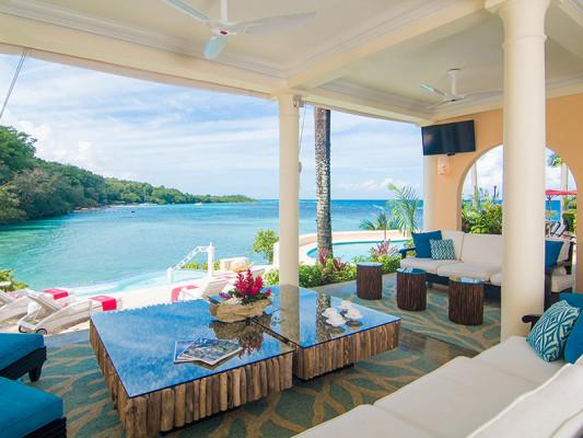 Rio Chico on the Beach Caribbean beachfront rental