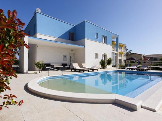 Villa Mermaid pet friendly Croatia villas