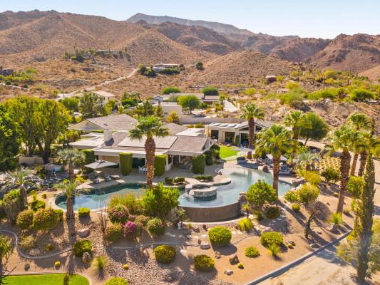 Palm Desert 7 Joshua Tree rentals for large groups