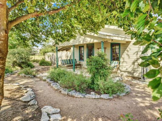 Fredericksburg 44 small vacation rentals in Fredericksburg