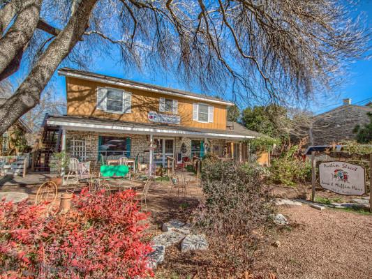 Fredericksburg 54 pet friendly Texas vacation rentals