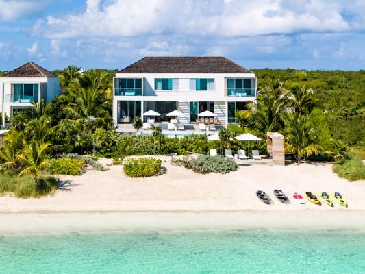 Long Bay Beach Enclave Beachfront Villa 5 - 6-bed