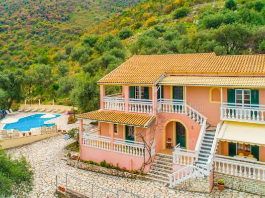 Villa Thespina large villa in Corfu