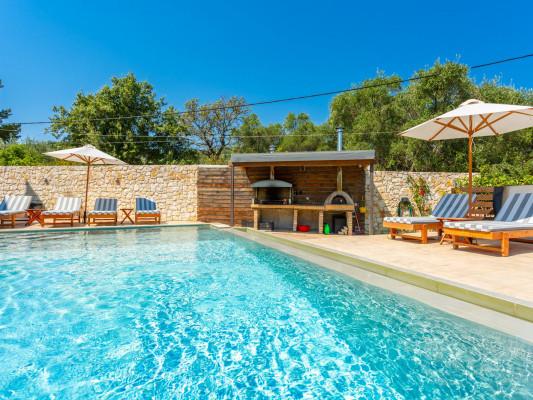 Villa Eleanna - large villas in Corfu