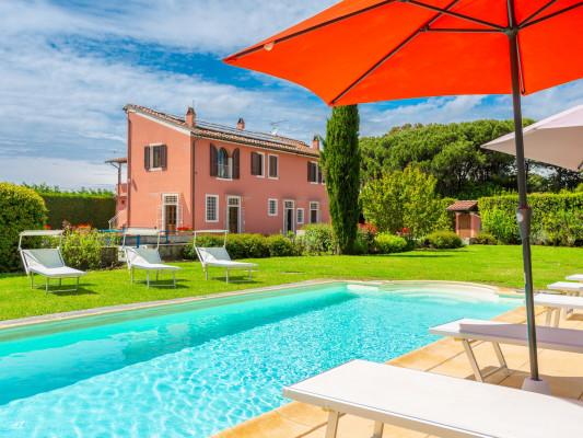 Villa Rossa Pisa vacation rentals