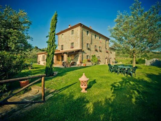 Il Fienile - Pistoia Vacation Rentals, Italy 