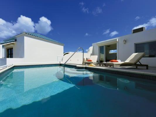 Luna Cupecoy villas with pools