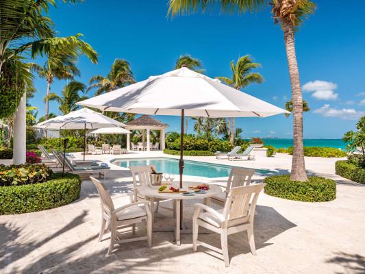 Turks and Caicos all-inclusive villas with staff