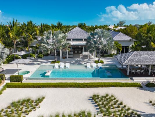 Turks and Caicos all-inclusive villas with staff