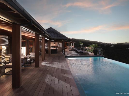 https://www.thetopvillas.com/destinations/caribbean/st-barthelemy/marigot/villa-mythique/