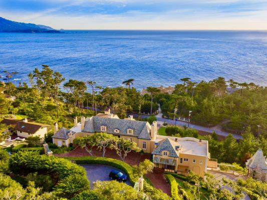 https://www.thetopvillas.com/destinations/california/monterey/monterey-22