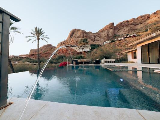 Phoenix 21 - Phoenix vacation rentals with pools