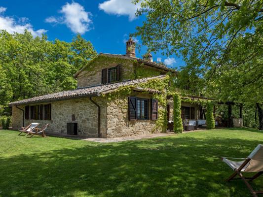 La Cerqua pet friendly Umbria villas