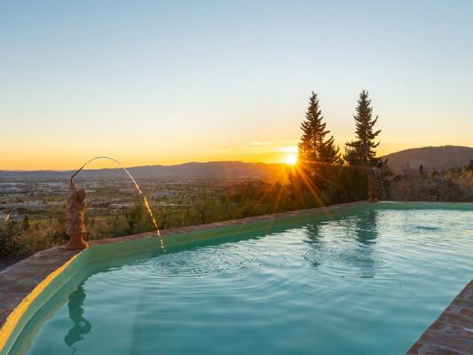 Torre Al Poggio Florence villas with pools