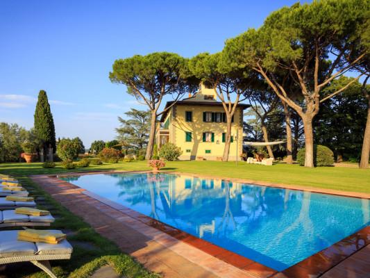 VIlla Beltrami Tour de France 2024 villas in Tuscany