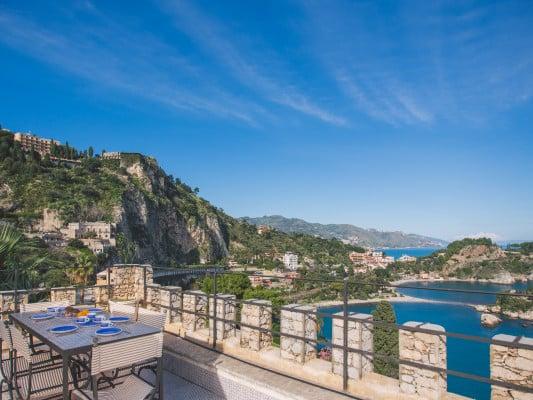 Torre Pirandello seafront villas in Sicily