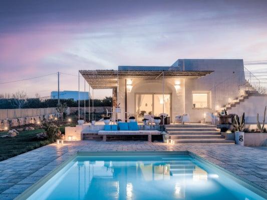 Villa Gialonia European villas with pools