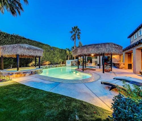 https://www.thetopvillas.com/destinations/california/palm-springs/indio/indio-50