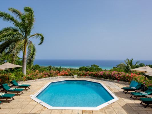 Nutmeg villas in Jamaica with private pools