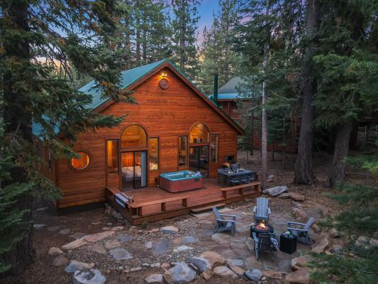 Lake Tahoe 121 3 bedroom cabins