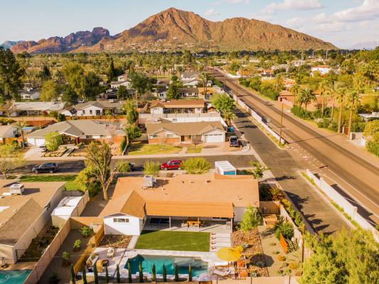 Phoenix 56 - Phoenix Vacation Rentals