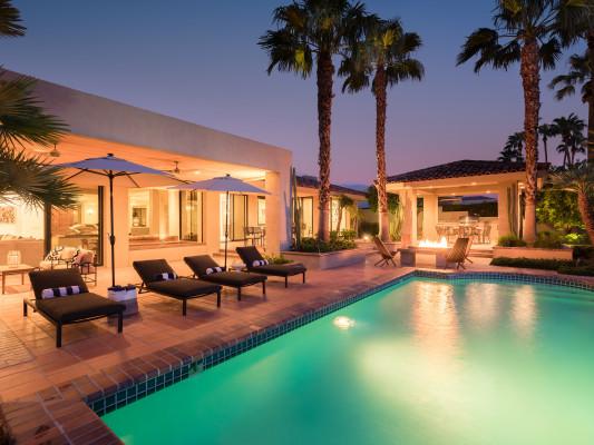 https://www.thetopvillas.com/destinations/california/palm-springs/la-quinta/la-quinta-70