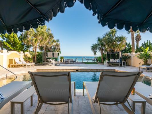 https://www.thetopvillas.com/destinations/florida/destin-area/miramar-beach/miramar-beach-237