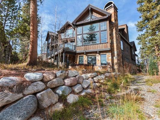 Breckenridge 83 cabin in Colorado