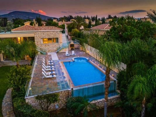 Harmonia Beach Villa