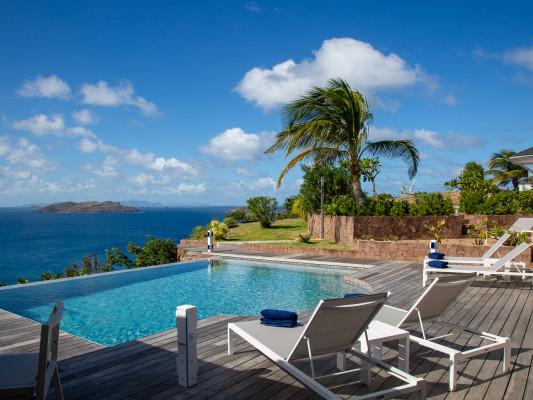 Villa L'Abri Cotier Pointe Milou villas with pools