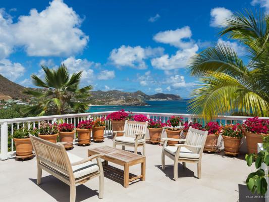 https://www.thetopvillas.com/destinations/caribbean/st-barthelemy/camaruche/villa-luz