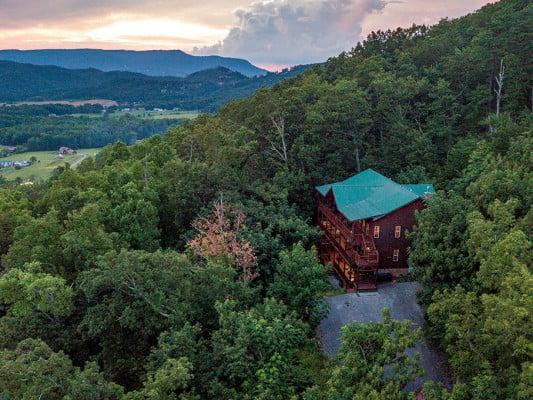 Pigeon Forge 84 pet friendly rentals in the Great Smoky Mountains