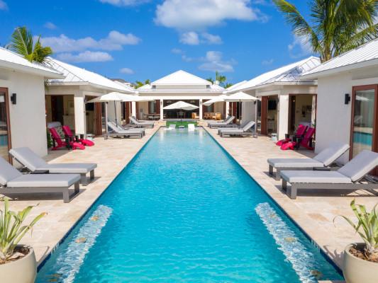 Leeward Jewel Leeward Settlement villas with pools