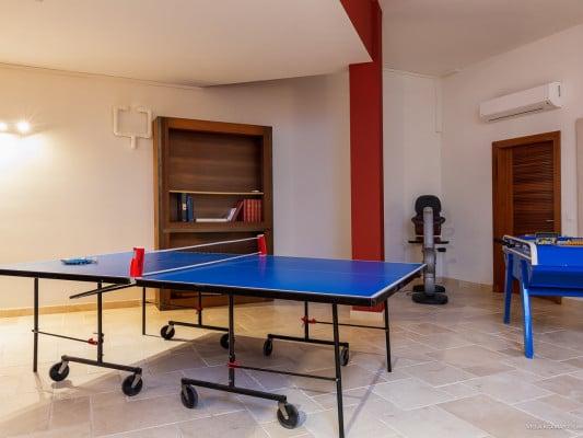 Villa Acamar vacation rental with home theater and game room