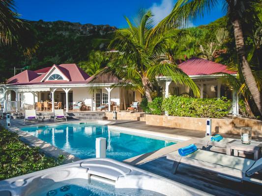 https://www.thetopvillas.com/destinations/caribbean/st-barthelemy/anse-des-cayes/villa-calypso-anse-des-cayes/