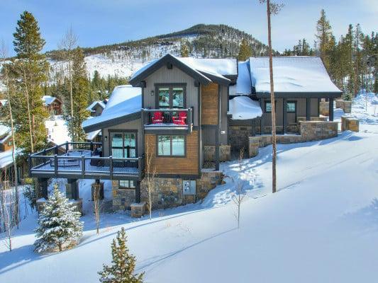 Breckenridge 94 rentals for the holiday season